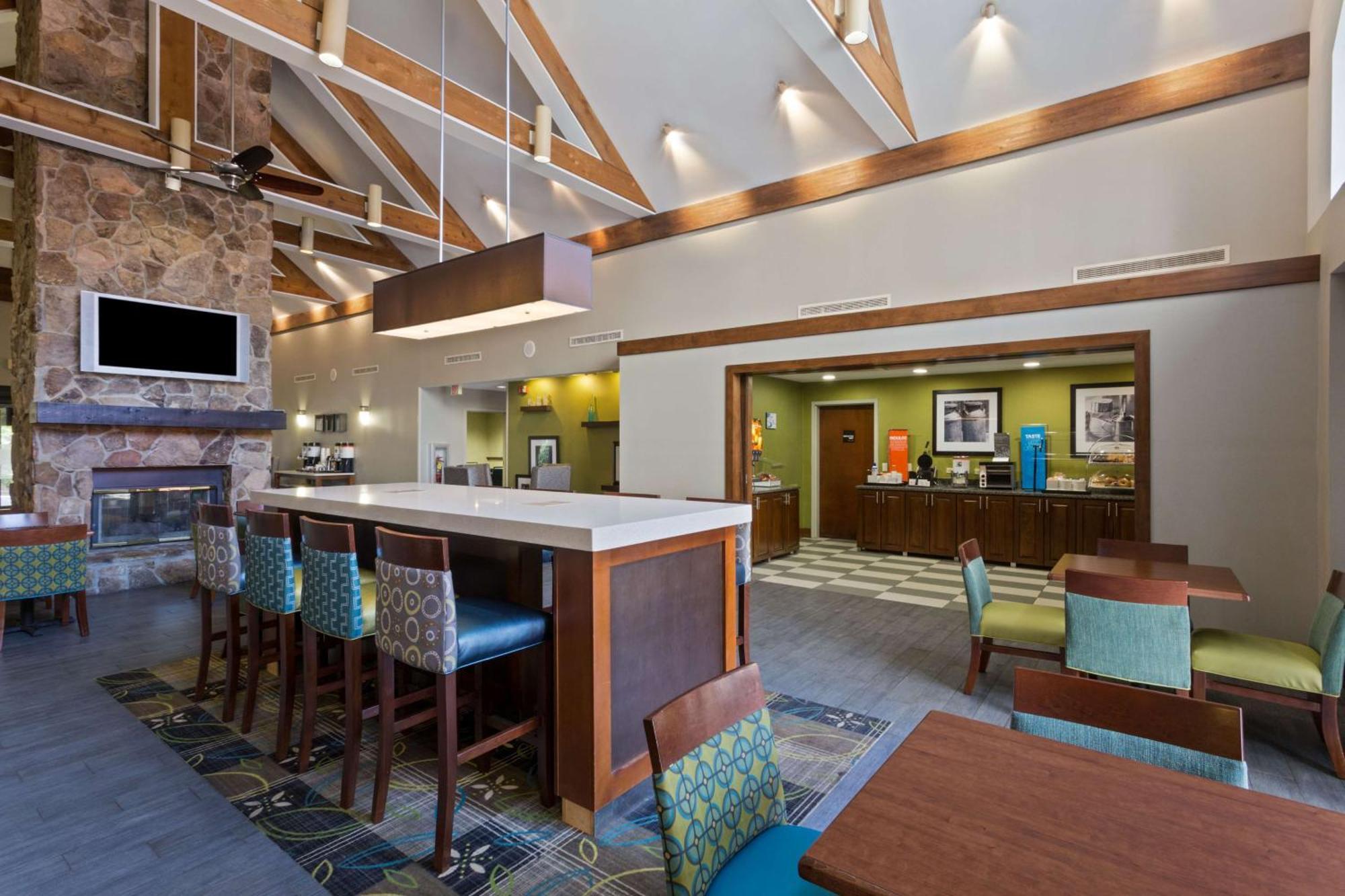 Hampton Inn & Suites Atlanta/Duluth/Gwinnett Екстер'єр фото